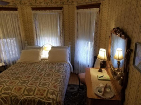 Отель Rose & Thistle Bed & Breakfast  Купертаун